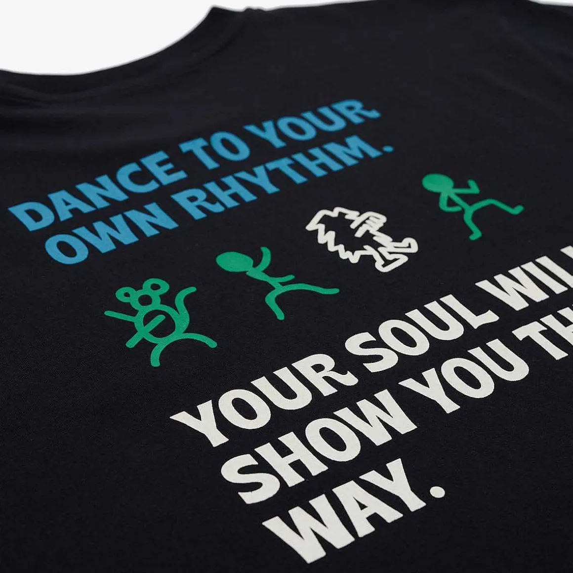 T-Shirt Regular Fit Bio-Baumwolle | Black Dance Your Own Rhythm
